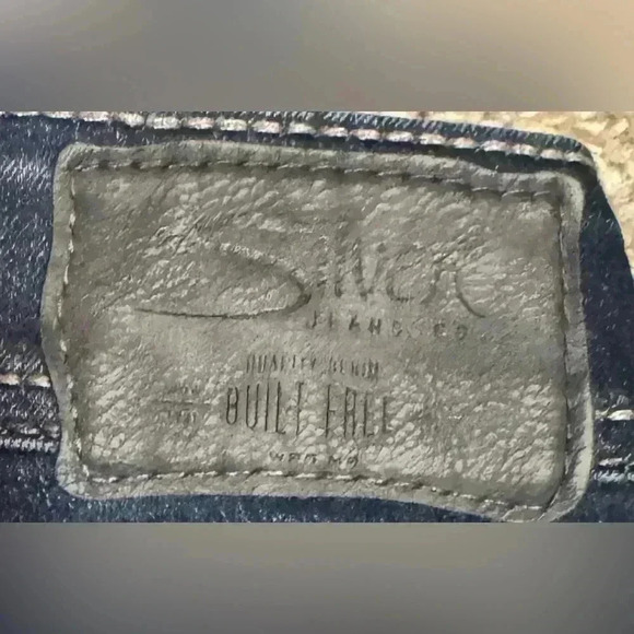 Silvers Suki Mid Rise Slim Bootcut Jeans - Picture 5 of 8